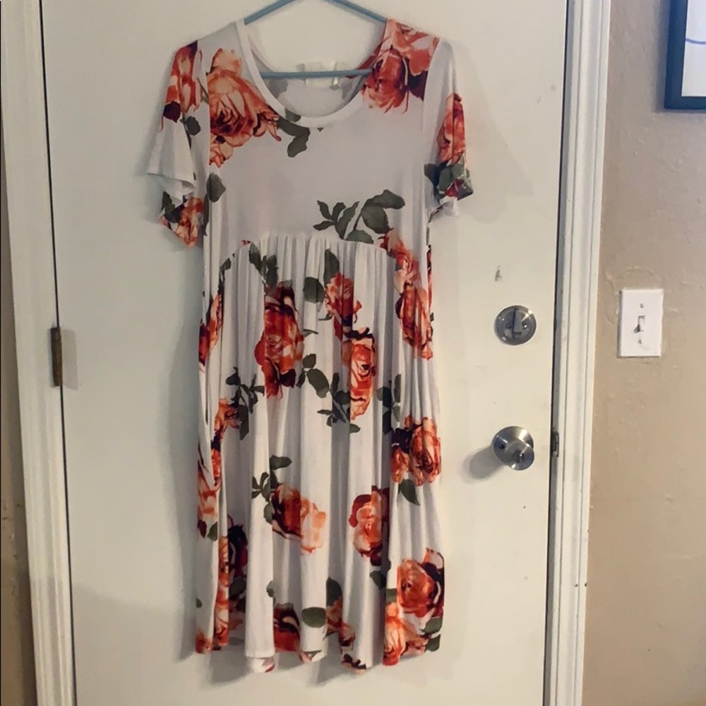 Flowered maxi dress short with pockets